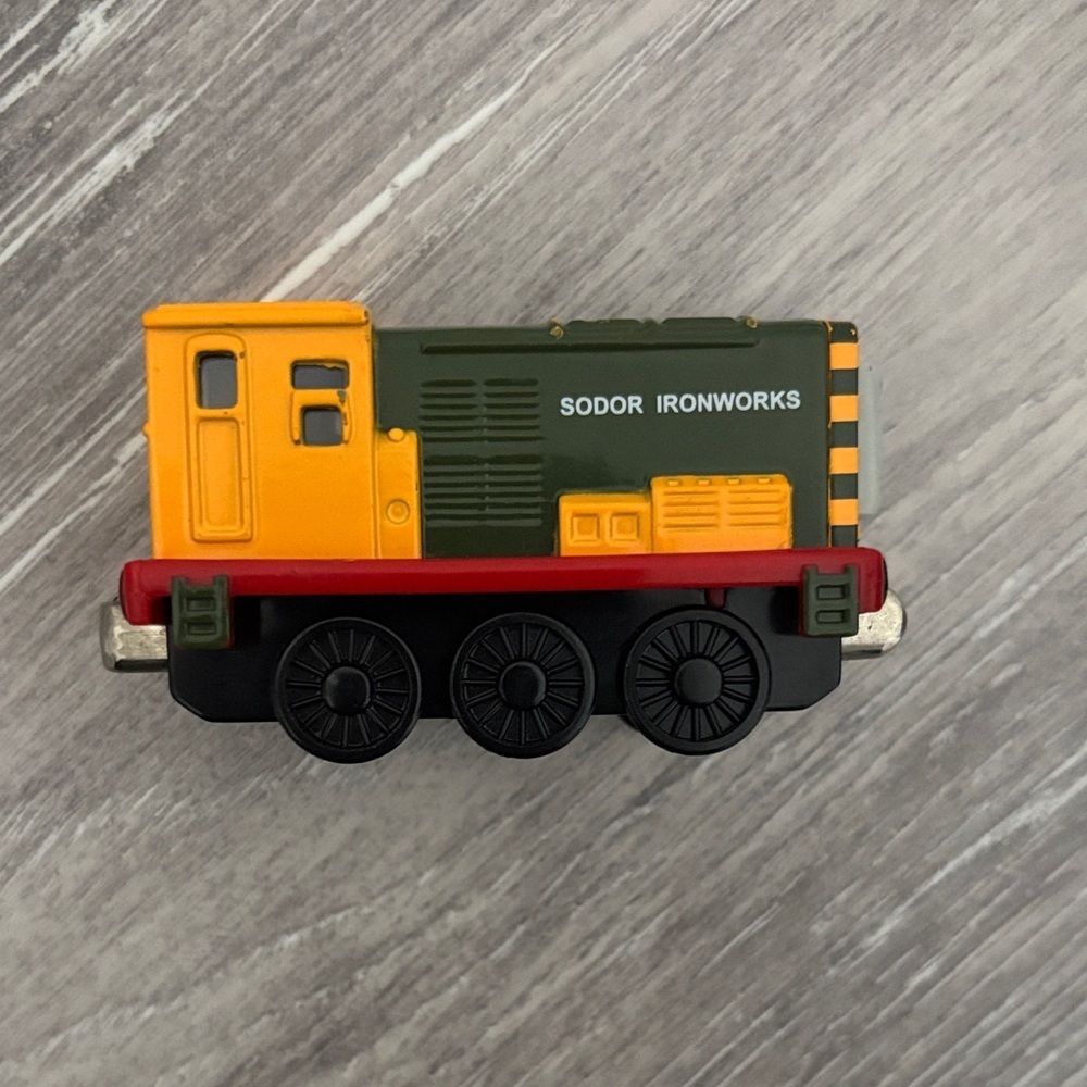 Diecast Iron Bert - Picture 7 of 8